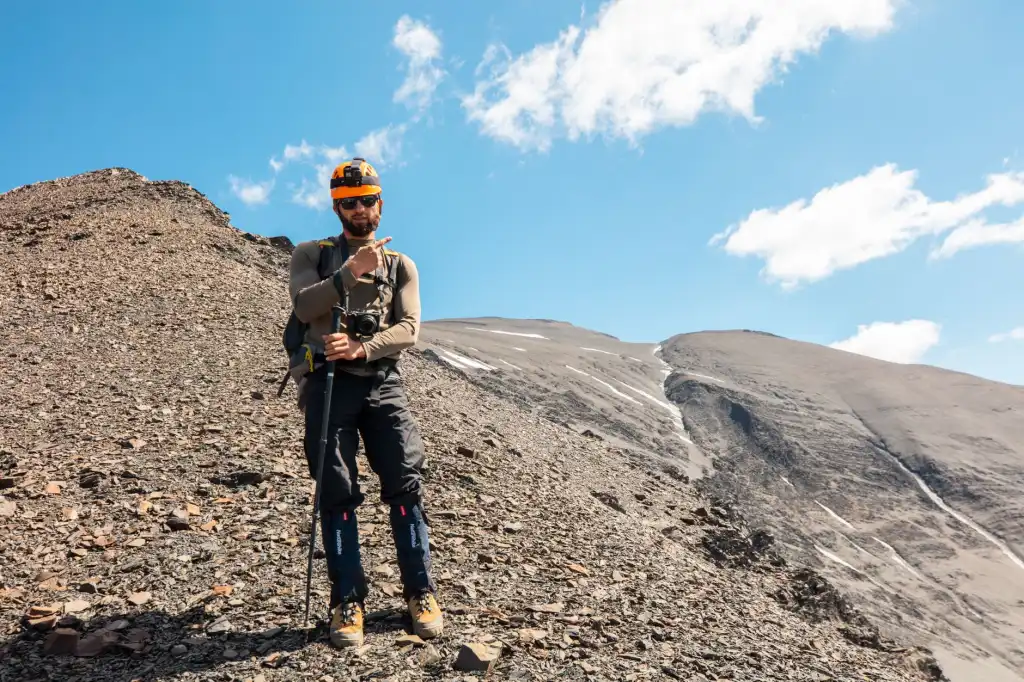 重庆地区户外运动装备采购指南：如何选择适合山地地形的体育器械正文配图 1